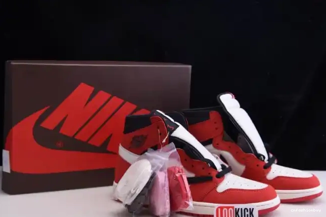HIGH SCOTT 100(RED) OG AIR 1 RETRO X - JORDAN CD4487 TRAVIS 0524